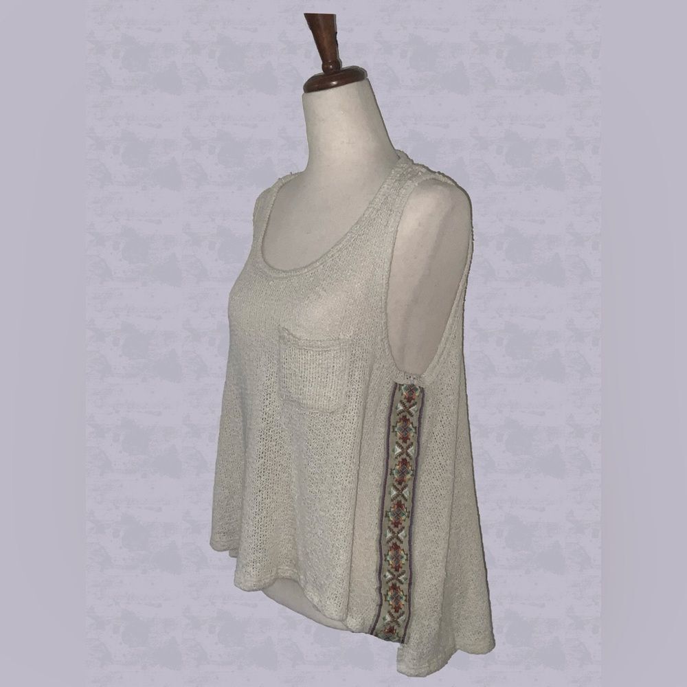 Vintage Havana - Flowy Tank - Size: Small